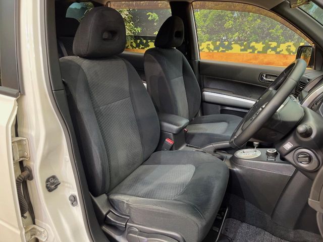 NISSAN X-TRAIL 4WD 2010 Image 31