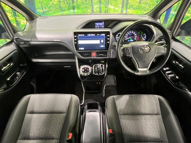 TOYOTA VOXY HYBRID 2020 Image 31