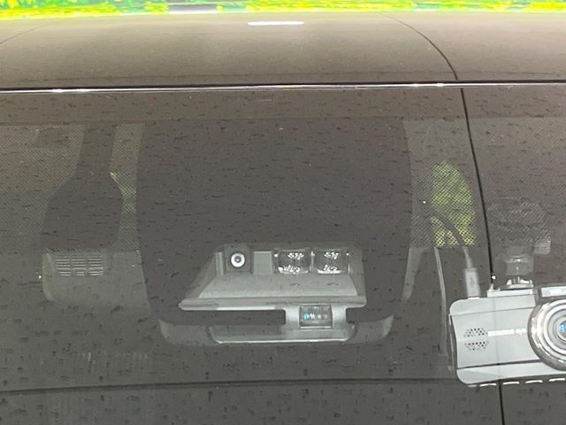 TOYOTA VOXY HYBRID 2020 Image 31