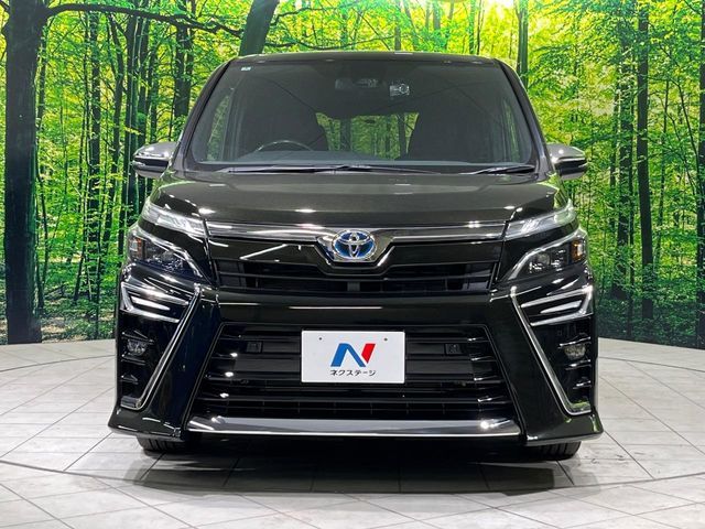 TOYOTA VOXY HYBRID 2020 Image 31