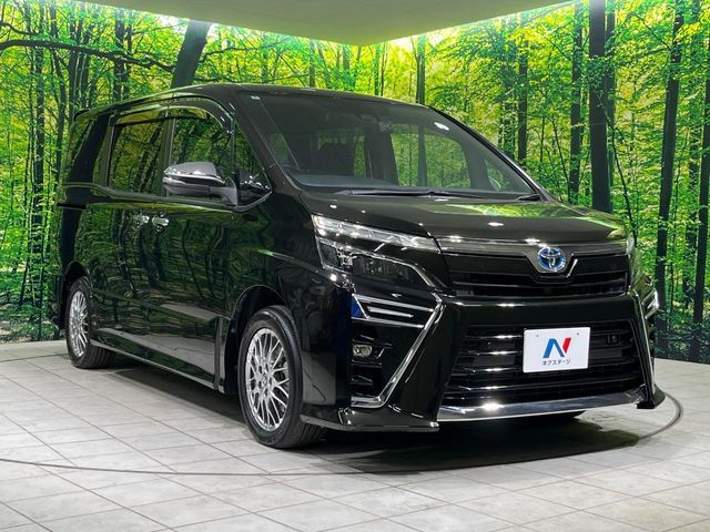 TOYOTA VOXY HYBRID 2020 Image 31