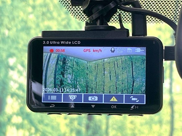 TOYOTA VOXY HYBRID 2023 Image 31