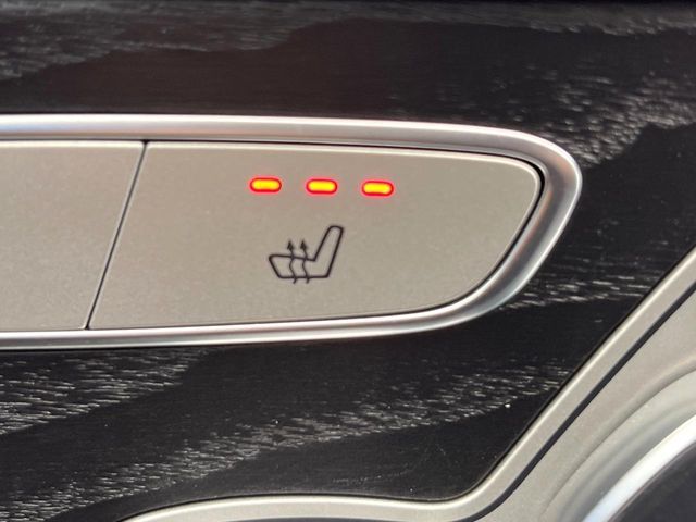 MERCEDES BENZ C CLAS 2020 Image 31