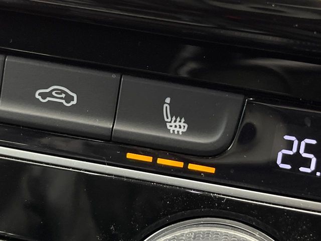 VOLKSWAGEN GOLF R VA 2019 Image 31