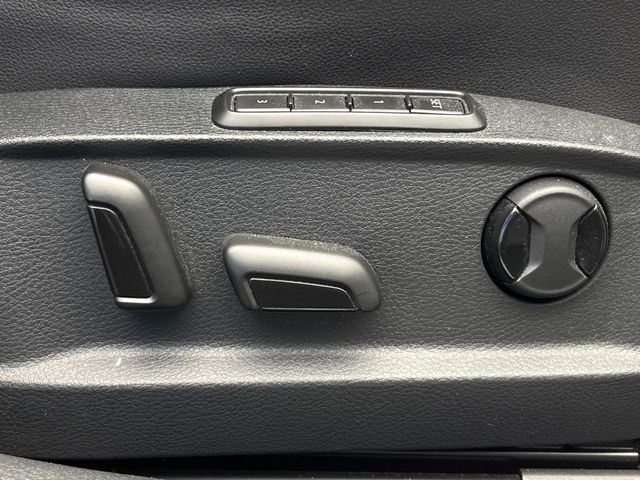 VOLKSWAGEN GOLF R VA 2019 Image 31