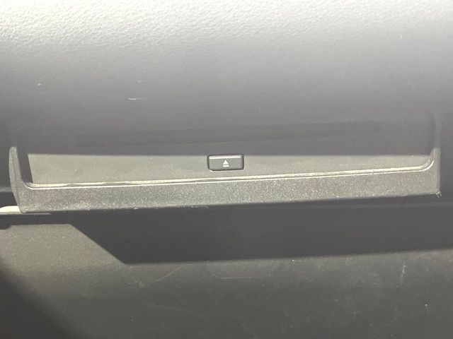 TOYOTA VOXY HYBRID 2023 Image 31