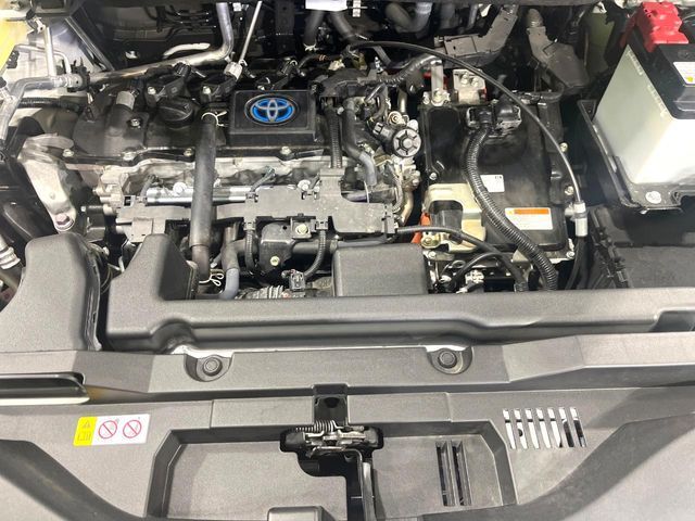 TOYOTA VOXY HYBRID 2023 Image 31