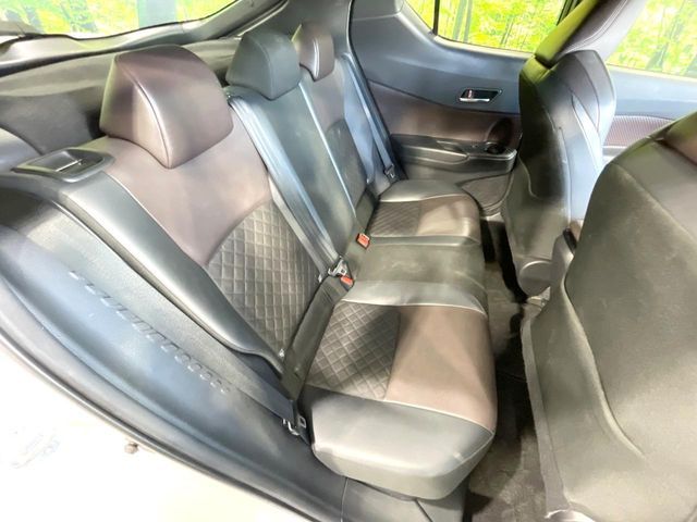 TOYOTA C-HR 2017 Image 31