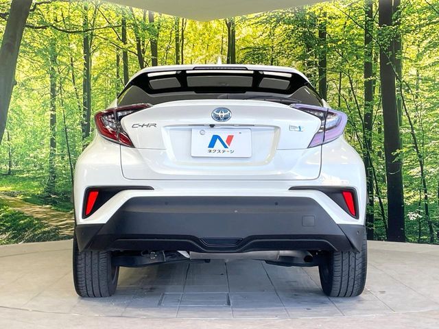 TOYOTA C-HR 2017 Image 31