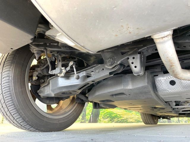 TOYOTA C-HR 2017 Image 31