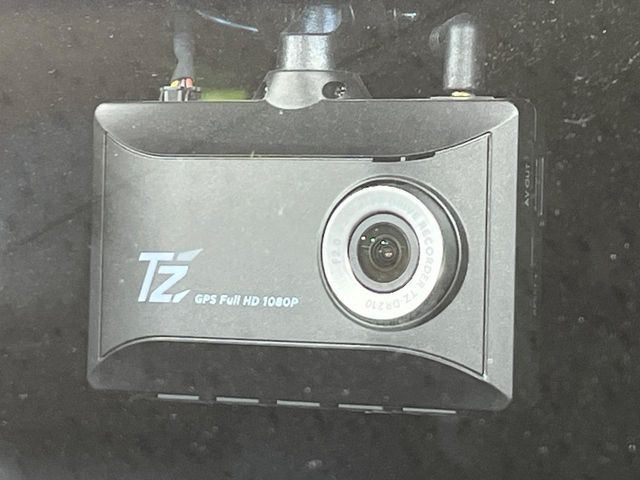 TOYOTA HARRIER HYBRID 2023 Image 31