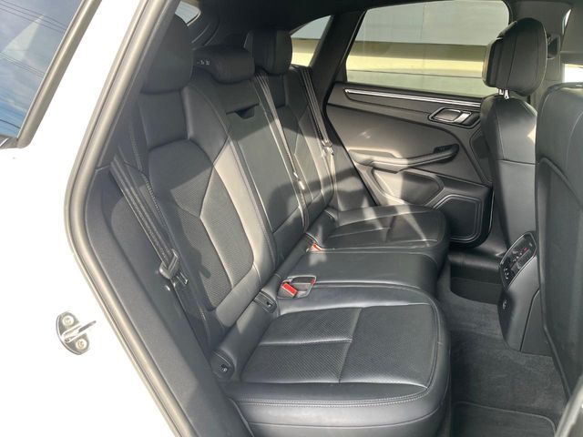 PORSCHE MACAN 2021 Image 31