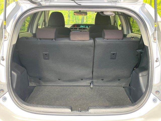 TOYOTA AQUA 2012 Image 31