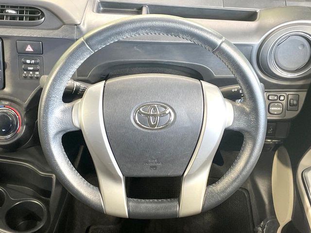 TOYOTA AQUA 2012 Image 31