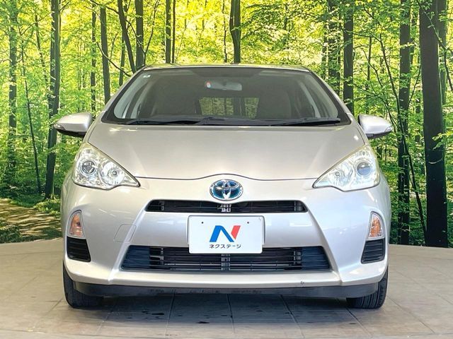 TOYOTA AQUA 2012 Image 31