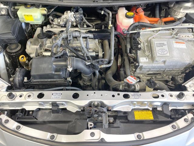 TOYOTA AQUA 2012 Image 31