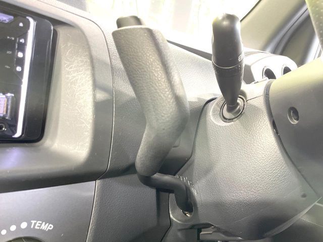 TOYOTA BB 2008 Image 31