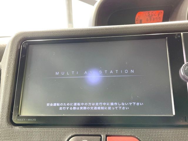 TOYOTA SPADE 2013 Image 31