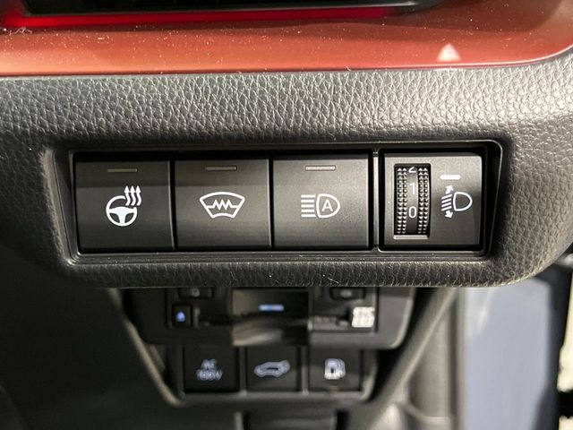 TOYOTA PRIUS 4WD 2024 Image 31