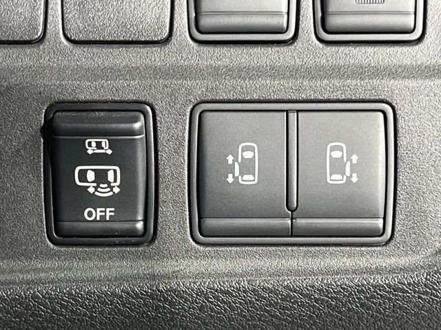 NISSAN SERENA  S-HYBRID 2017 Image 31