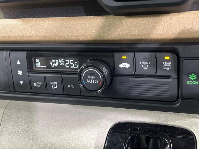 HONDA N BOX 2024 Image 31