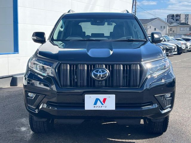 TOYOTA LANDCRUISER PRADO 2023 Image 31