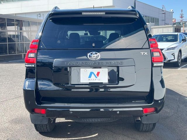 TOYOTA LANDCRUISER PRADO 2023 Image 31