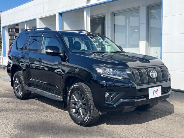 TOYOTA LANDCRUISER PRADO 2023 Image 31