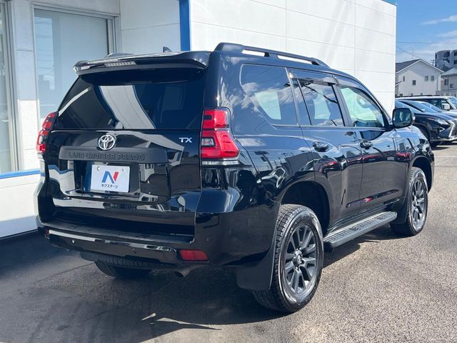 TOYOTA LANDCRUISER PRADO 2023 Image 31