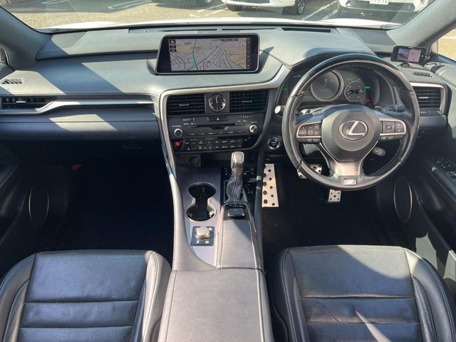 TOYOTA LEXUS RX450H 2WD 2018 Image 31