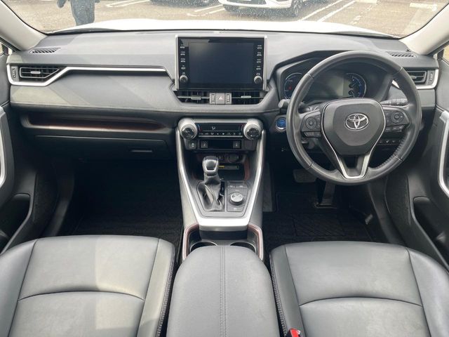 TOYOTA RAV4 HYBRID 4WD 2020 Image 31