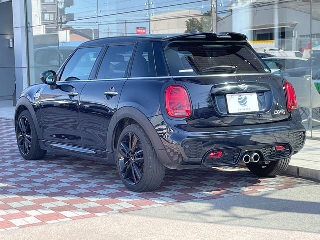 BMW MINI COOPER S 5DOOR 2021 Image 31