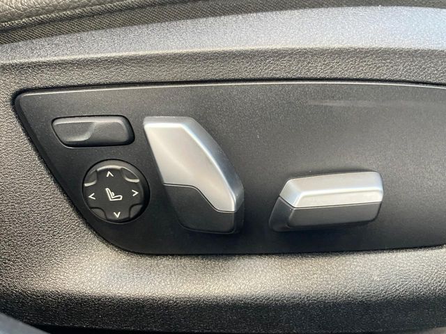 BMW 5SERIES SEDAN 2018 Image 31