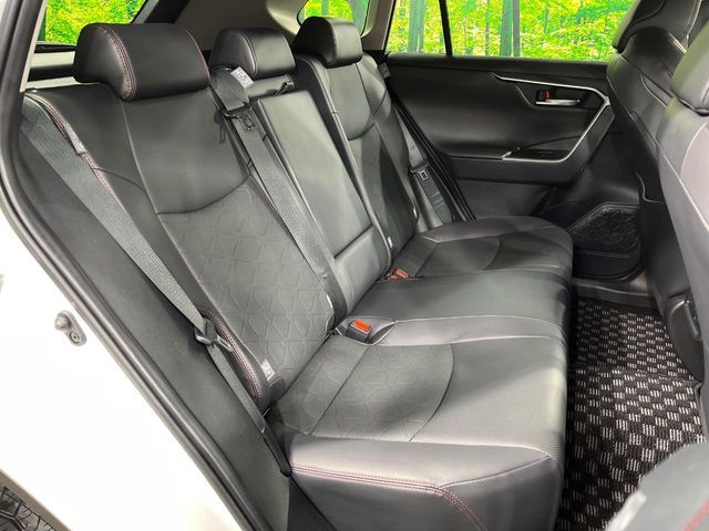 TOYOTA RAV4 4WD 2023 Image 31