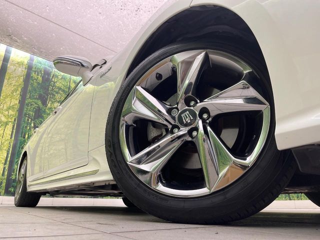 TOYOTA CROWN SEDAN HYBRID 2018 Image 31