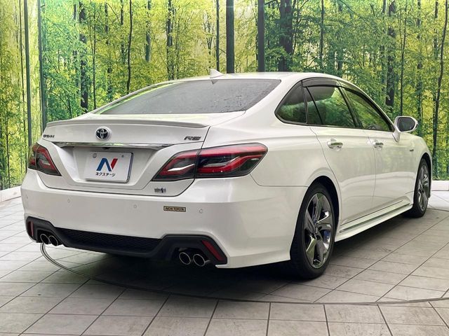 TOYOTA CROWN SEDAN HYBRID 2018 Image 31