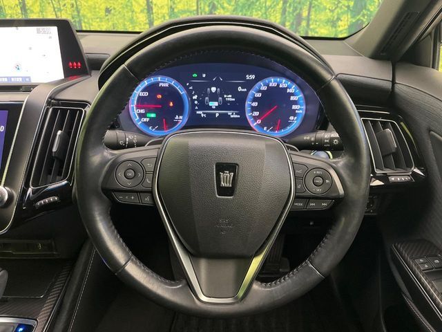 TOYOTA CROWN SEDAN HYBRID 2018 Image 31