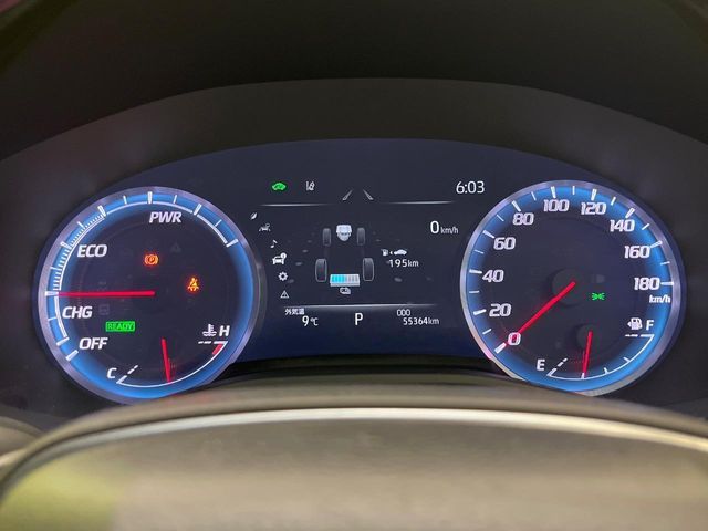 TOYOTA CROWN SEDAN HYBRID 2018 Image 31