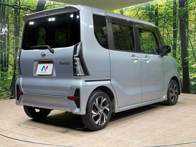 DAIHATSU TANTO CUSTOM 2019 Image 31