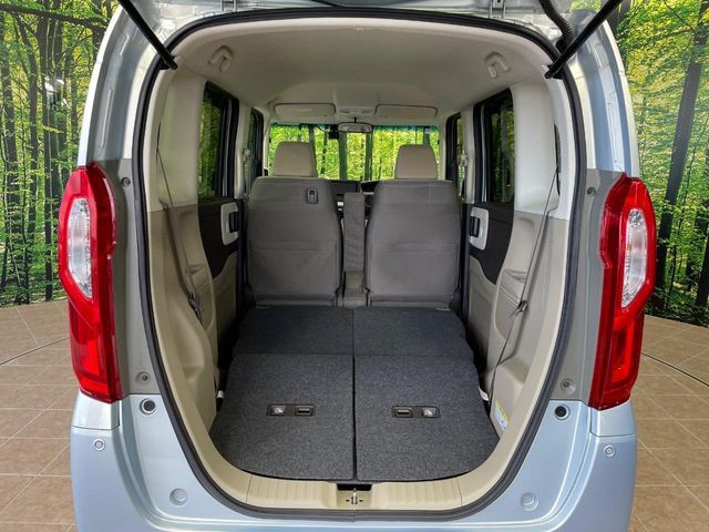 HONDA N BOX 2018 Image 31