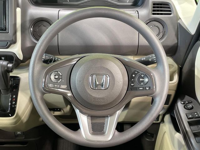 HONDA N BOX 2018 Image 31