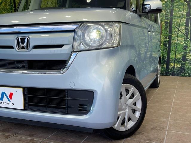 HONDA N BOX 2018 Image 31