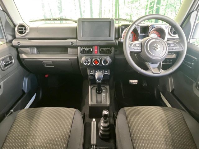 SUZUKI JIMNY NOMADE 2026 Image 31