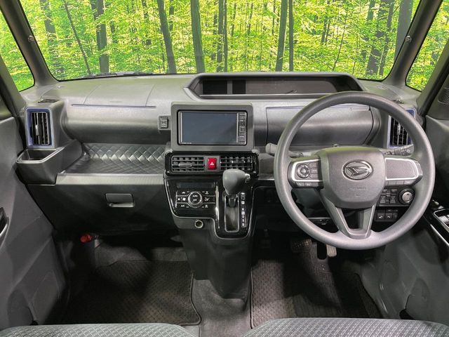 DAIHATSU TANTO CUSTOM 2021 Image 31