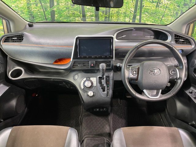 TOYOTA SIENTA HYBRID 2021 Image 31