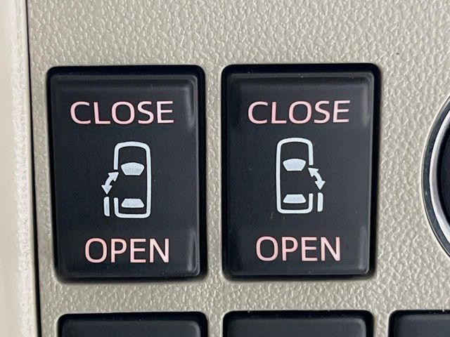 DAIHATSU TANTO 2013 Image 31