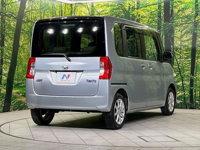DAIHATSU TANTO 2013 Image 31