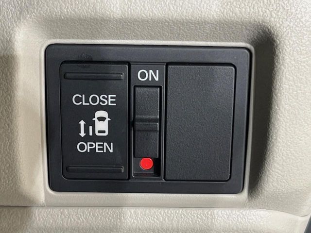 HONDA N BOX 2024 Image 31