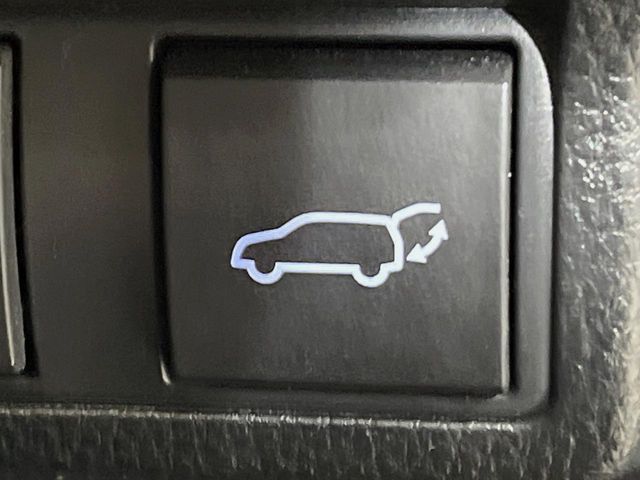 TOYOTA COROLLA CROSS HYBRID 2022 Image 31