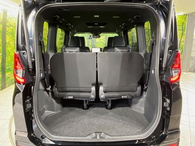 TOYOTA NOAH HYBRID 2023 Image 31